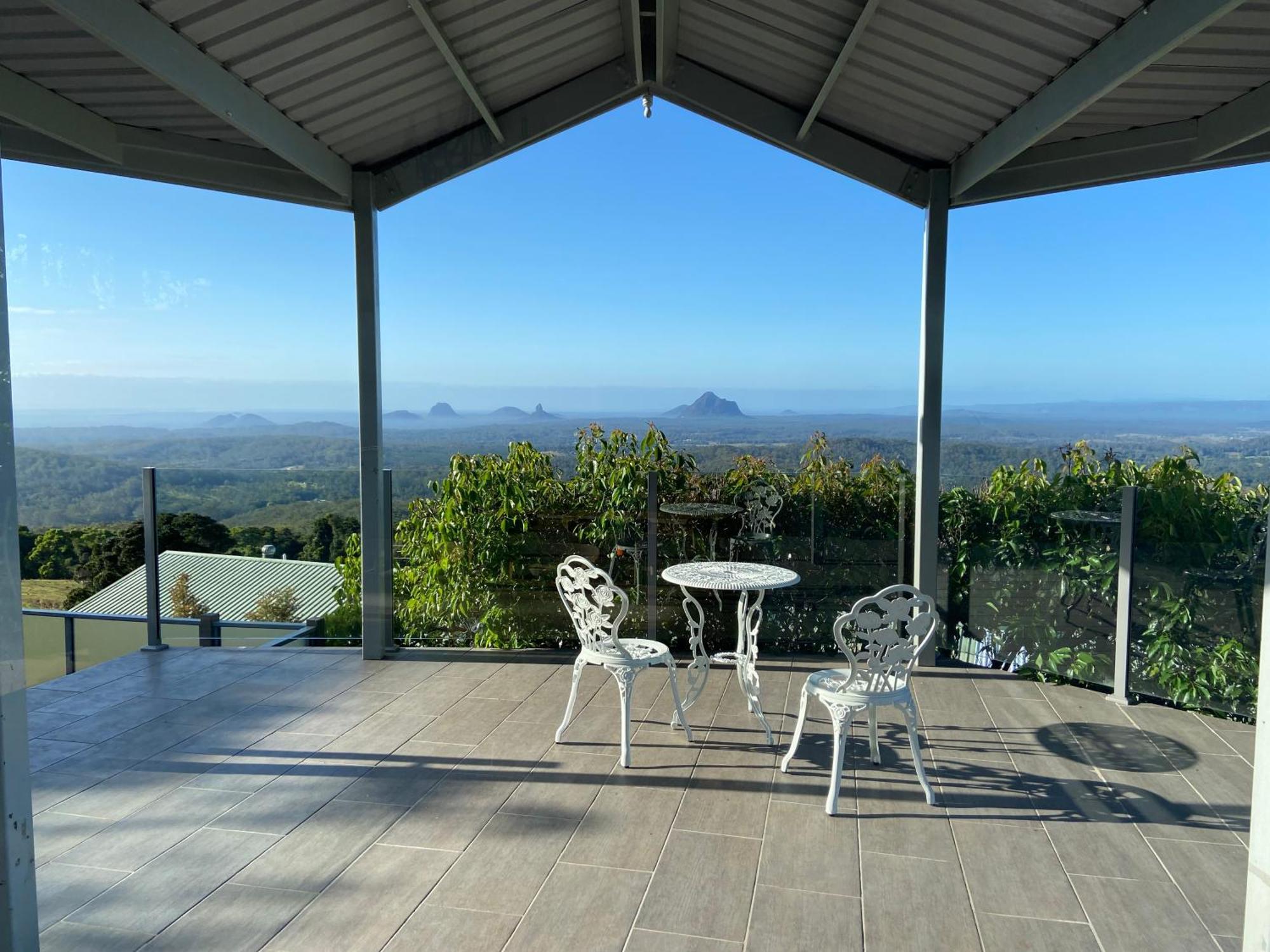 Tranquil Park Motel Maleny Exterior photo